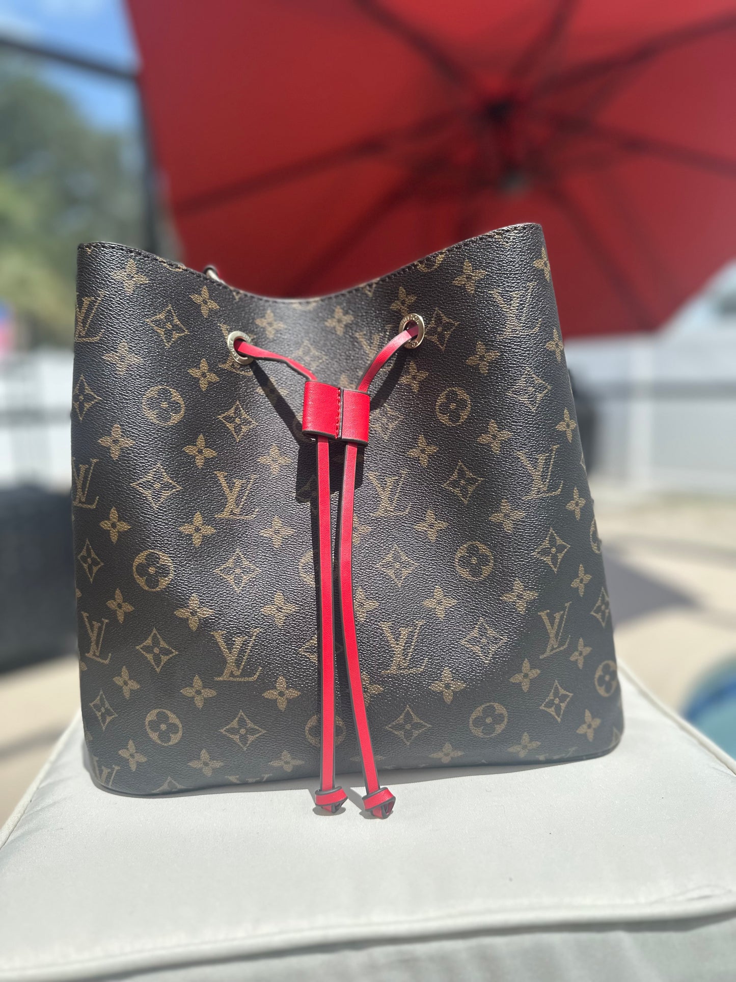 Luxury Brands - Handbags w Straps